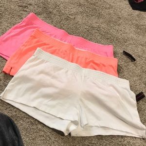 Ladies Bundle of 3 Shorts, No Boundaries.